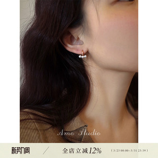 AMO复古一字珍珠耳环女小众气质高级感圆圈耳扣复古简约百搭耳饰