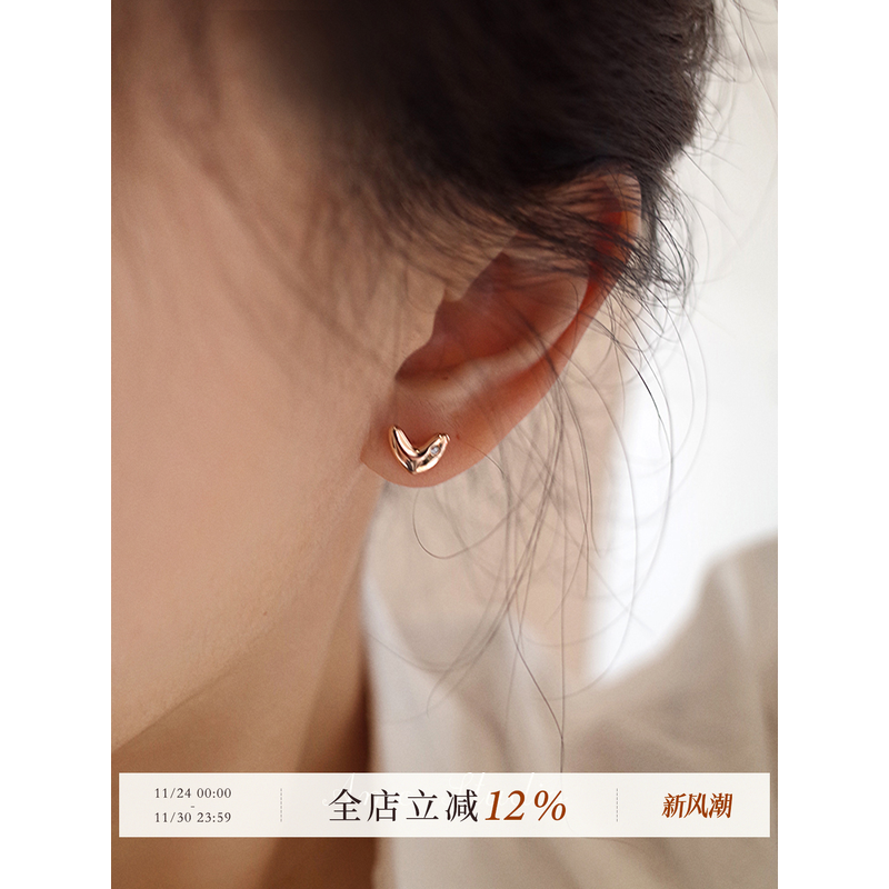 AMO镶钻爱心耳环女银针气质甜美