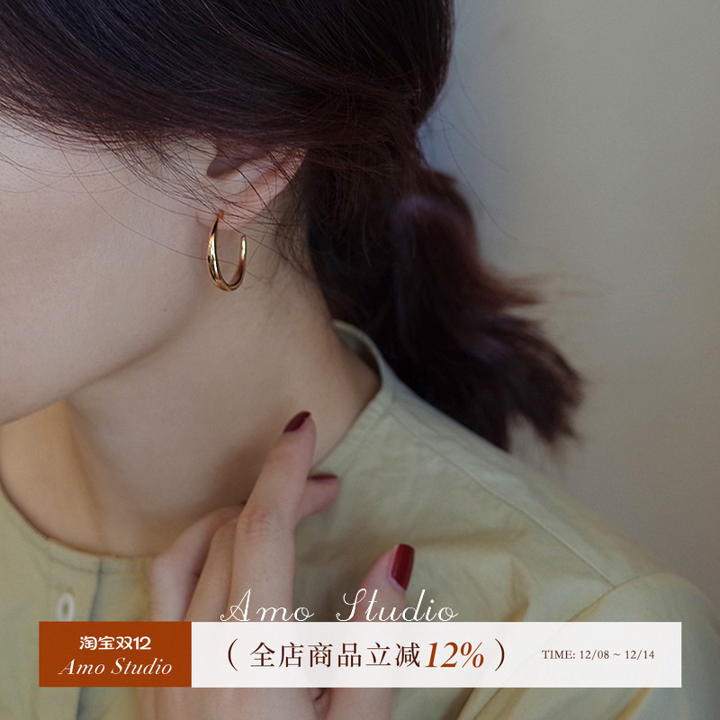 轻奢复古光面高级感冷淡风耳环