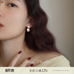 AMO法式 优雅几何拉丝耳环女简约轻奢高级感耳钉复古气质金色耳饰