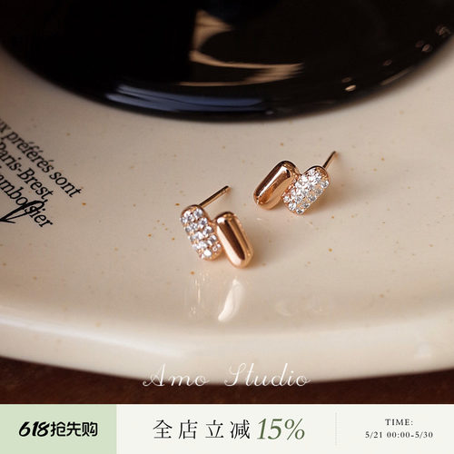 AMO闪钻几何耳钉女简约精致小巧