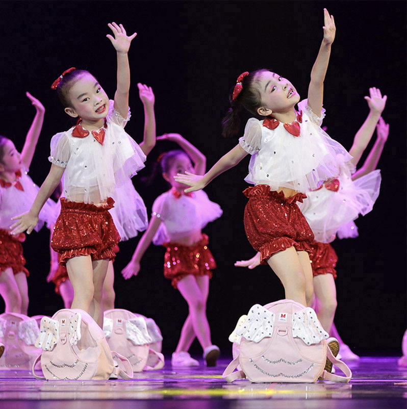 可爱小书包表演服小家务亮片演出