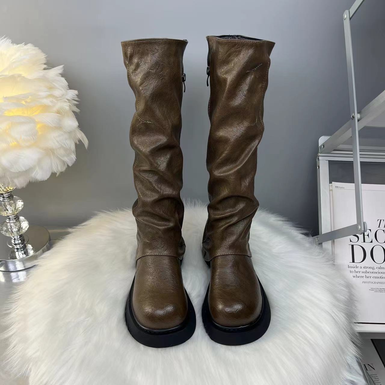 加绒显瘦马丁靴英伦风复古长靴