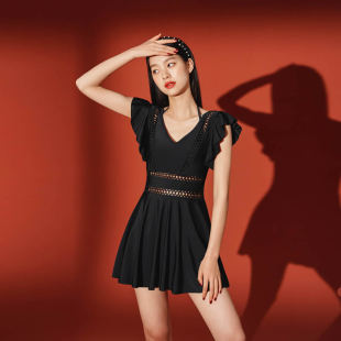 少年齐 连体女泳衣 温泉度假韩国钢托保守显瘦遮肚子仙女范裙式