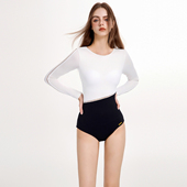 少年齐 防晒水母黑白高级感小众原创连体女游泳衣 2025新温泉长袖