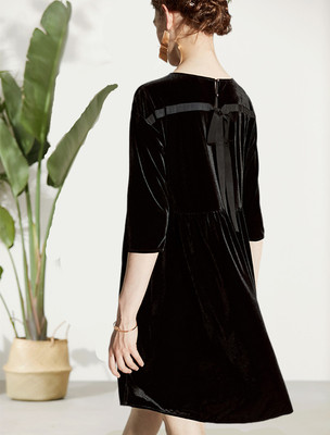 黑色金丝绒赫本风气质连衣裙