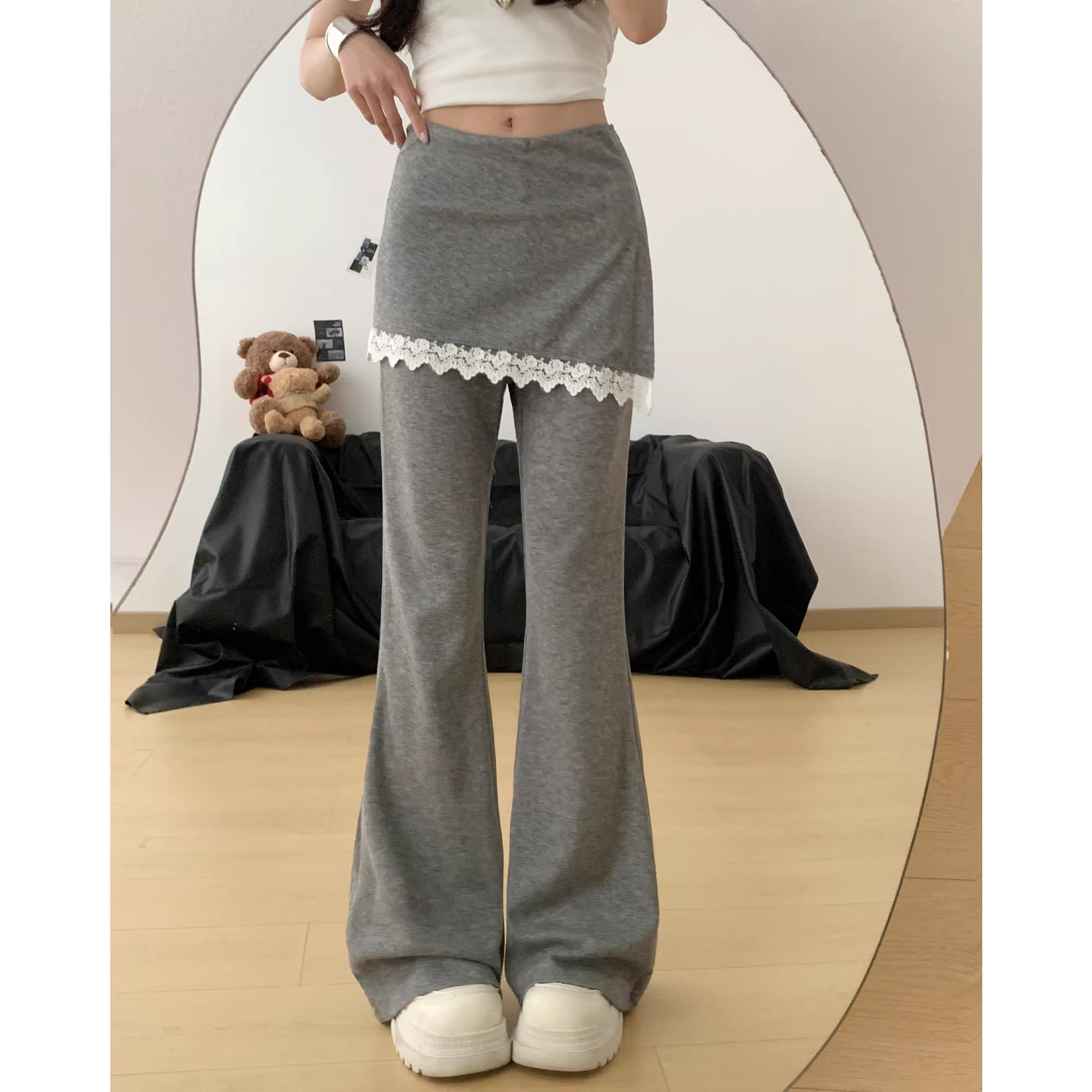 2026春季百搭纯色蕾丝拼接阔腿长裤子韩版假两件松弛运动休闲裤潮
