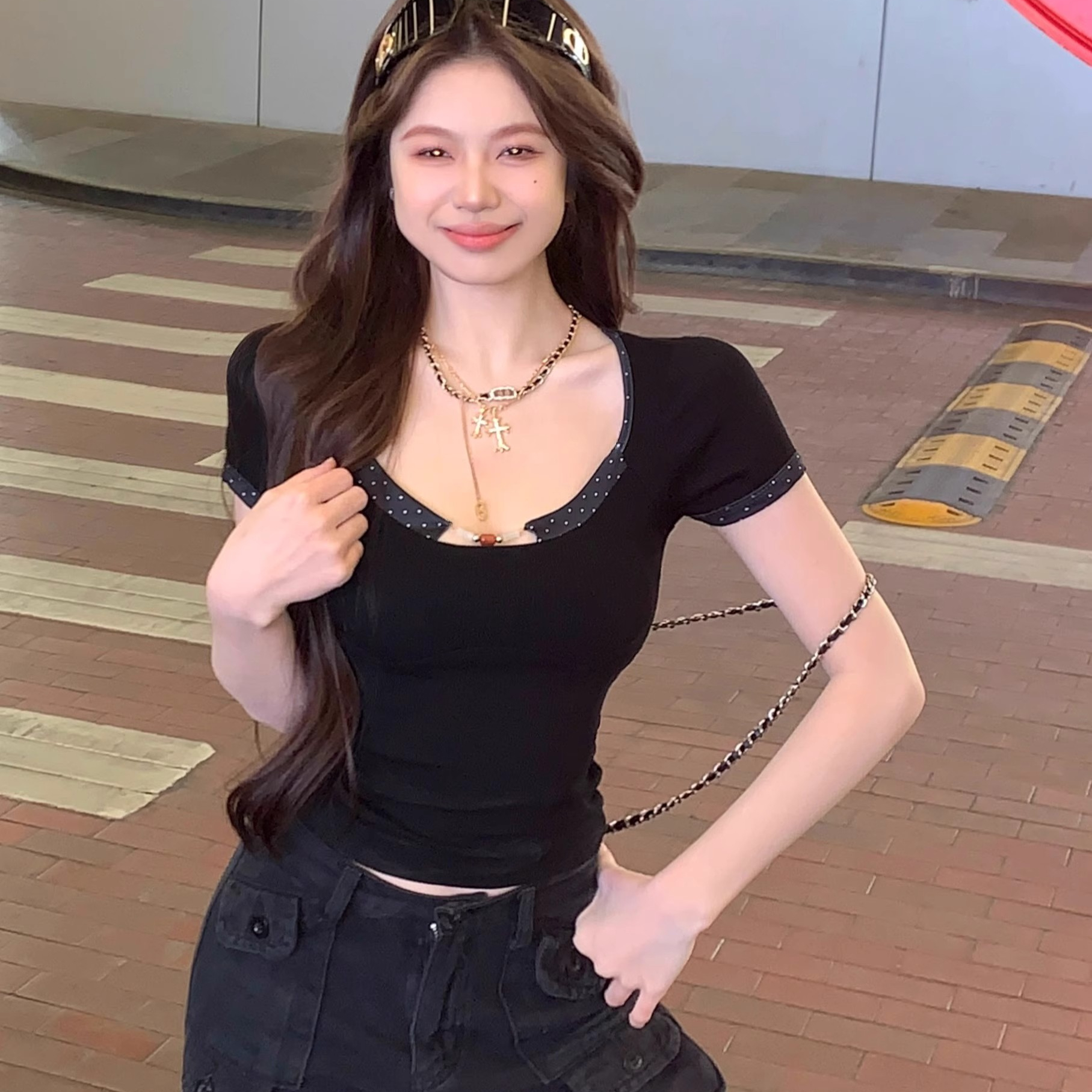 夏季修身温柔风减龄后背绑带短袖打底小上衣高级感纯色别致女T恤