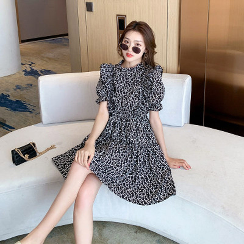 韩系收腰圆领泡泡袖碎花连衣裙2022夏木耳边高腰显瘦百搭中长款潮