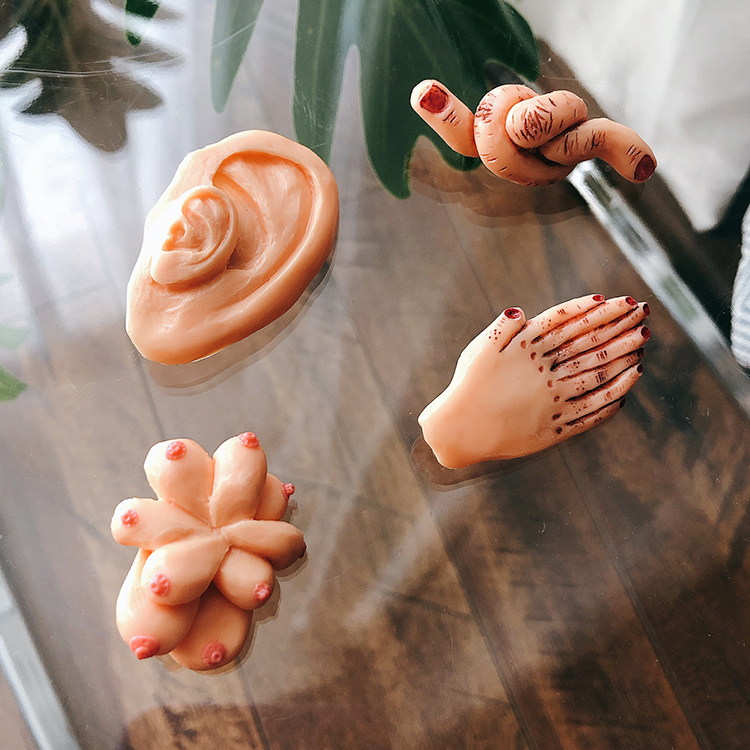 小众泰国设计师耳朵冰箱贴小胸针