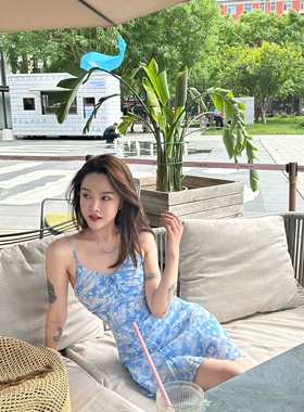 DUO智仙生蓝色花园 清新夏日小雏菊吊带月光纱褶饰吊带少女连衣裙