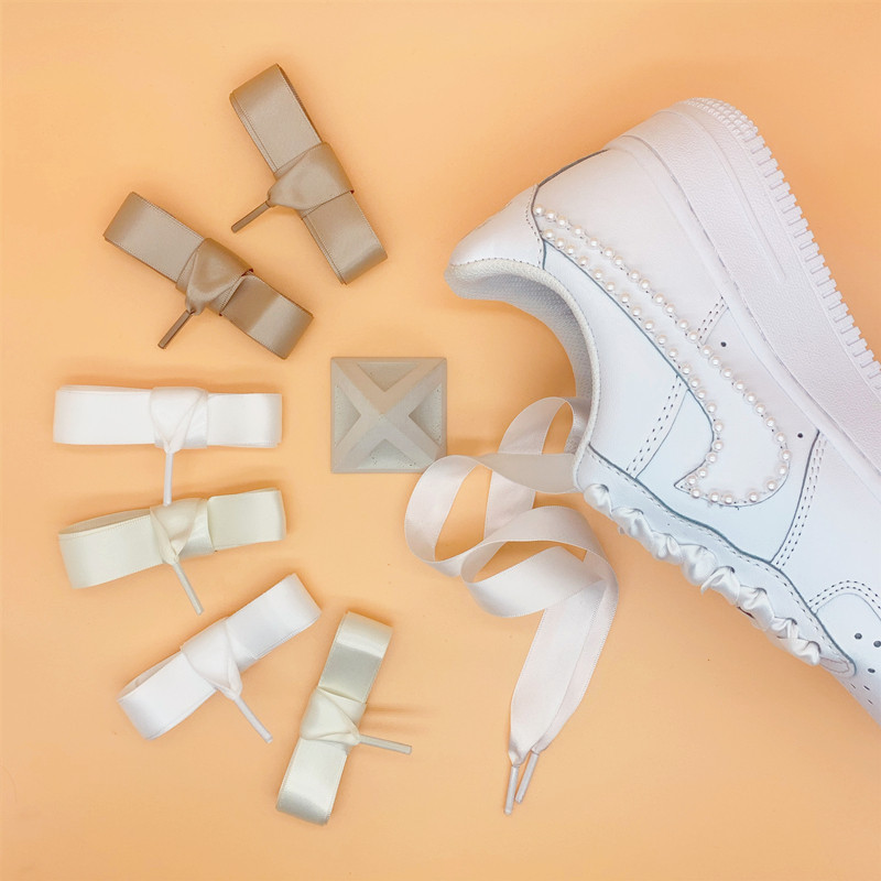 af1空军一号白色绸缎丝绸女百搭