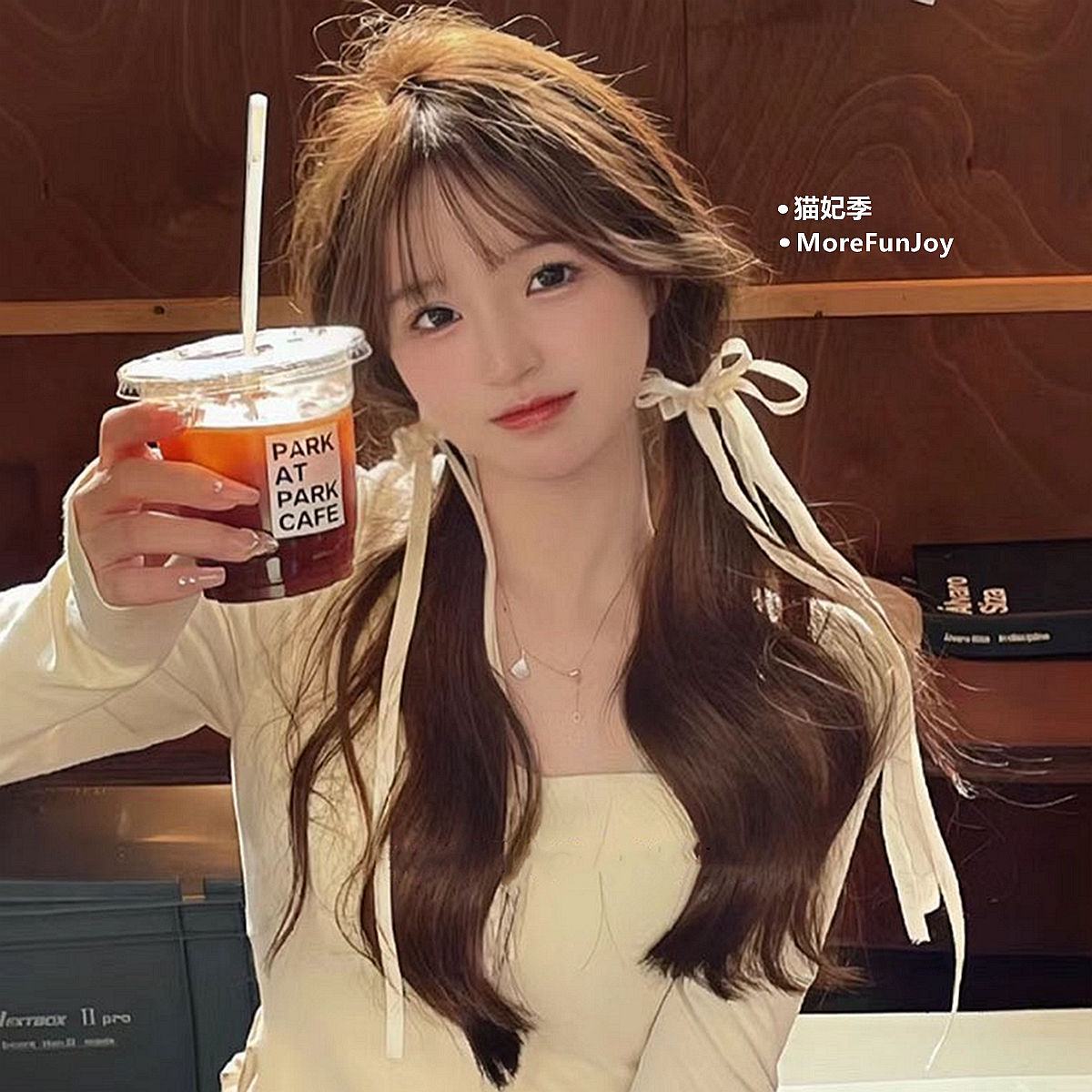 奶白色芭蕾风蝴蝶结丝带发夹