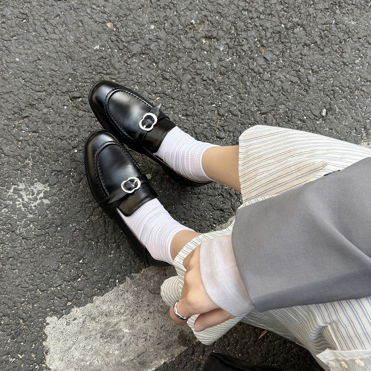 Nettle 圆头方跟橡胶胶粘工艺头层猪皮深口单鞋低跟韩版一脚蹬,女鞋,深口单鞋,淘宝优惠券,粉丝福利购,淘宝优惠卷