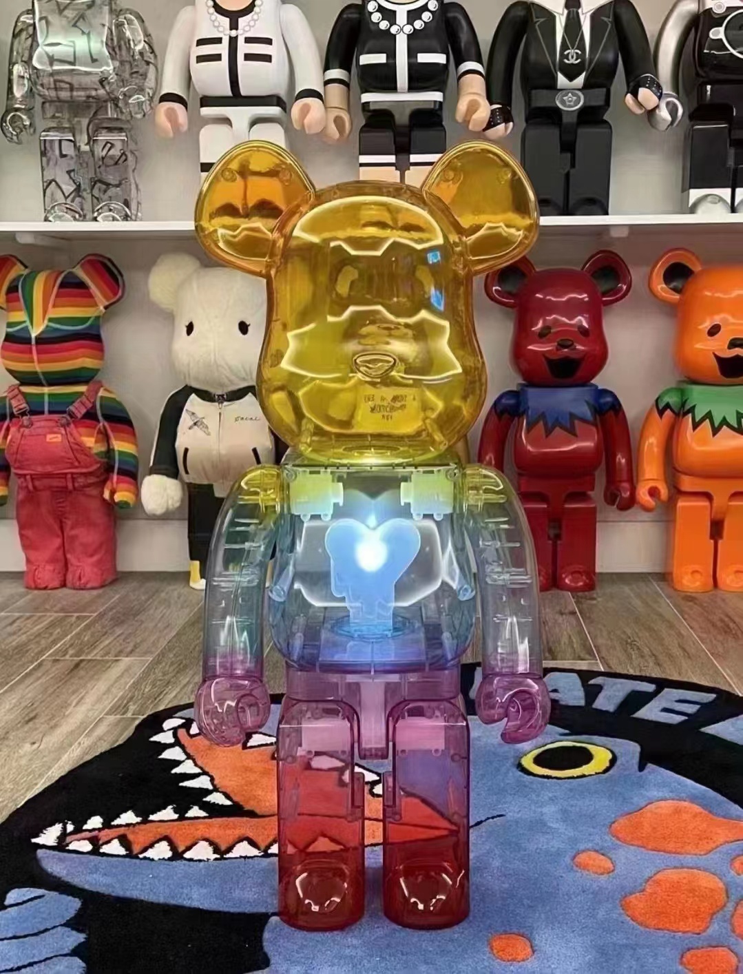 BE@RBRICKEU彩虹心陈冠希积木熊
