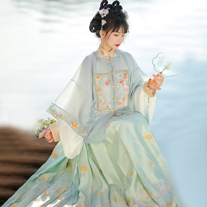 明制汉服女2024新款马面裙套装兮织锦原创正品日常中国风春