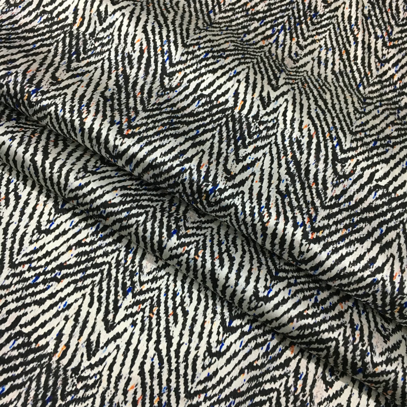 桑蚕丝旗袍布料新品19姆米玩趣人字纹彩点印花弹力重磅真丝缎面料