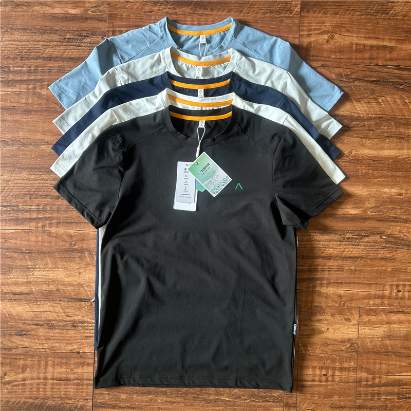 激光网眼透气快干运动t恤夏季薄款男修身显瘦圆领基础款弹力上衣