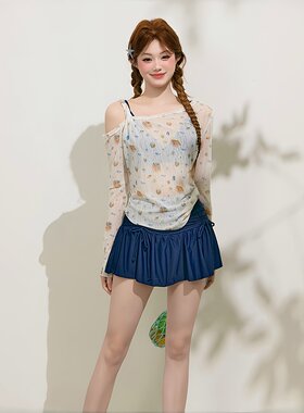 甜美防晒长袖裙式三件套泳衣女