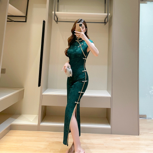 日常妈妈长款 新式 复古中式 新款 连衣裙 高贵绿色古法旗袍女2025夏季