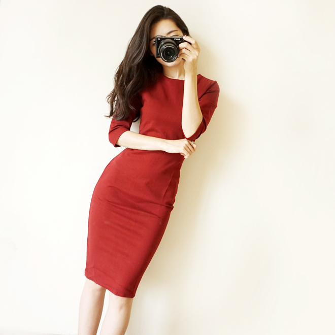 2025秋季款气质性感修身红色时尚显瘦七分袖包臀中长款职业连衣裙