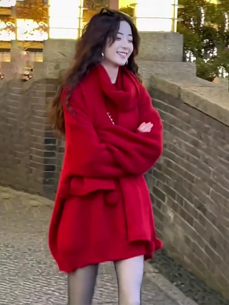 圣诞穿搭红色毛衣女秋冬季2025新款小个子宽松中长款针织衫慵懒风