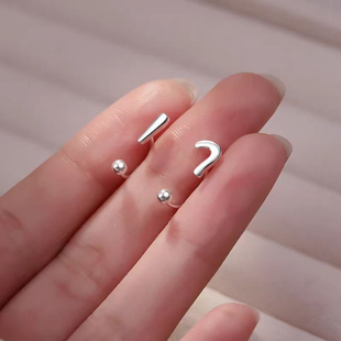 S925纯银问号耳钉女小众设计感高级感耳环耳环女酷帅螺丝符号耳环