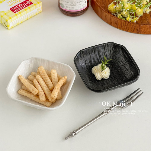 日式高级感好看的味碟蘸料碟