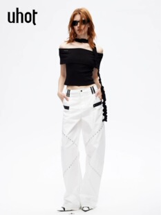 围脖上衣性感辣妹UWLR1N379 海带式 uhot 诱货26夏黑色一字肩针织衫