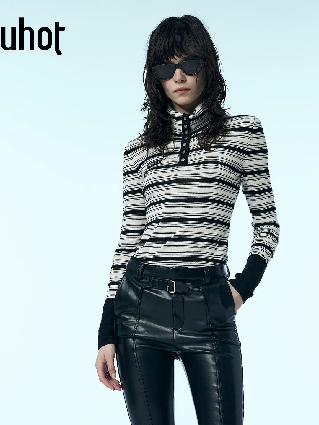 uhot/诱货黑白Polo领假两件条纹长袖羊毛衫经典休闲时尚UWWW2Z442
