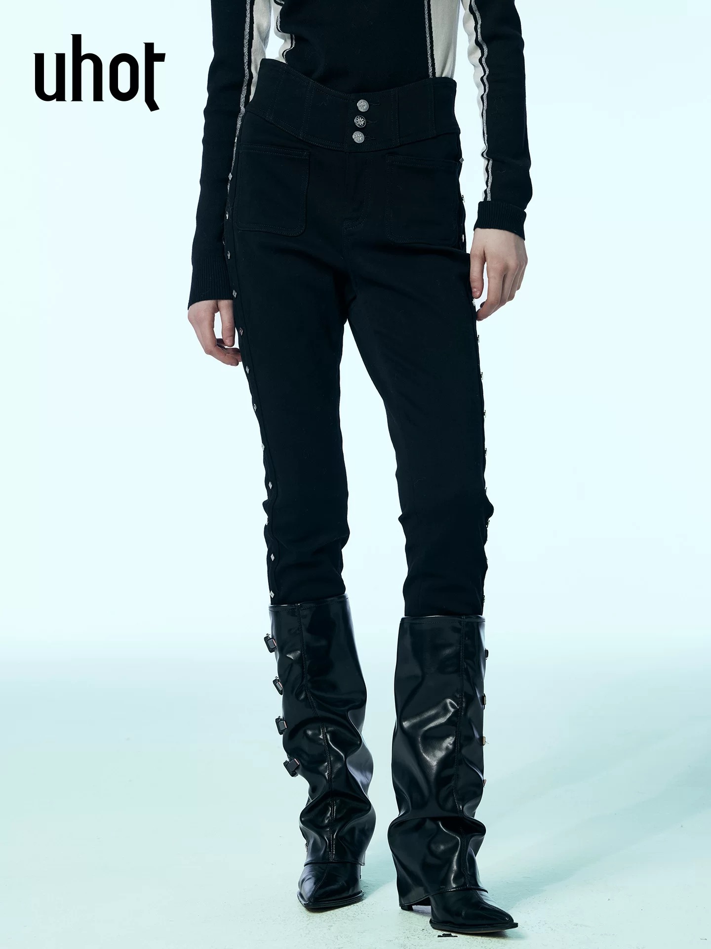 uhot/诱货黑色加绒牛仔裤女金属菱形撞钉装饰小脚铅笔裤UWWW3K343