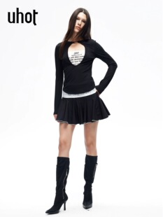 UWLS3N003 女甜酷辣妹新款 uhot 诱货26春黑色镂空撞色假两件针织衫
