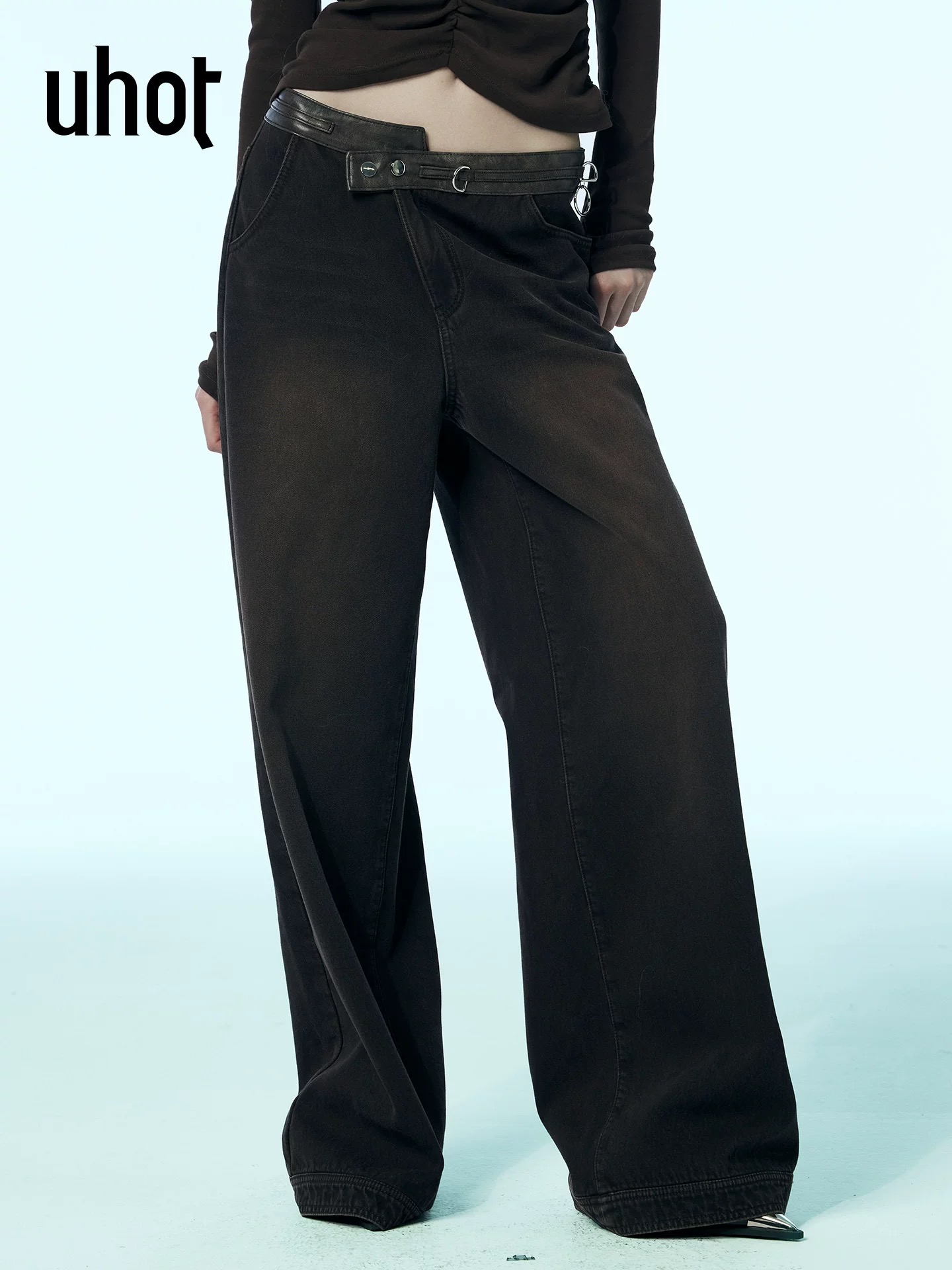 uhot/诱货咖色拼皮水洗阔腿牛仔裤休闲优雅大气复古新款UWWW3K344
