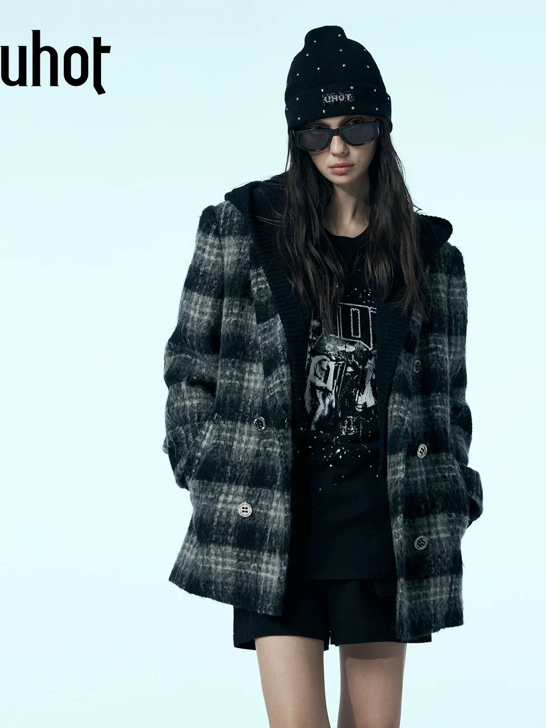 uhot/诱货黑灰双排扣羊毛外套复古怀旧格纹回潮配：披肩UWWW2W125