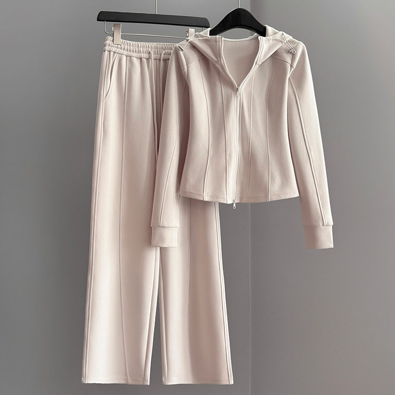 2026春秋小个子显高休闲运动套装女洋气减龄外套上衣阔腿裤两件套