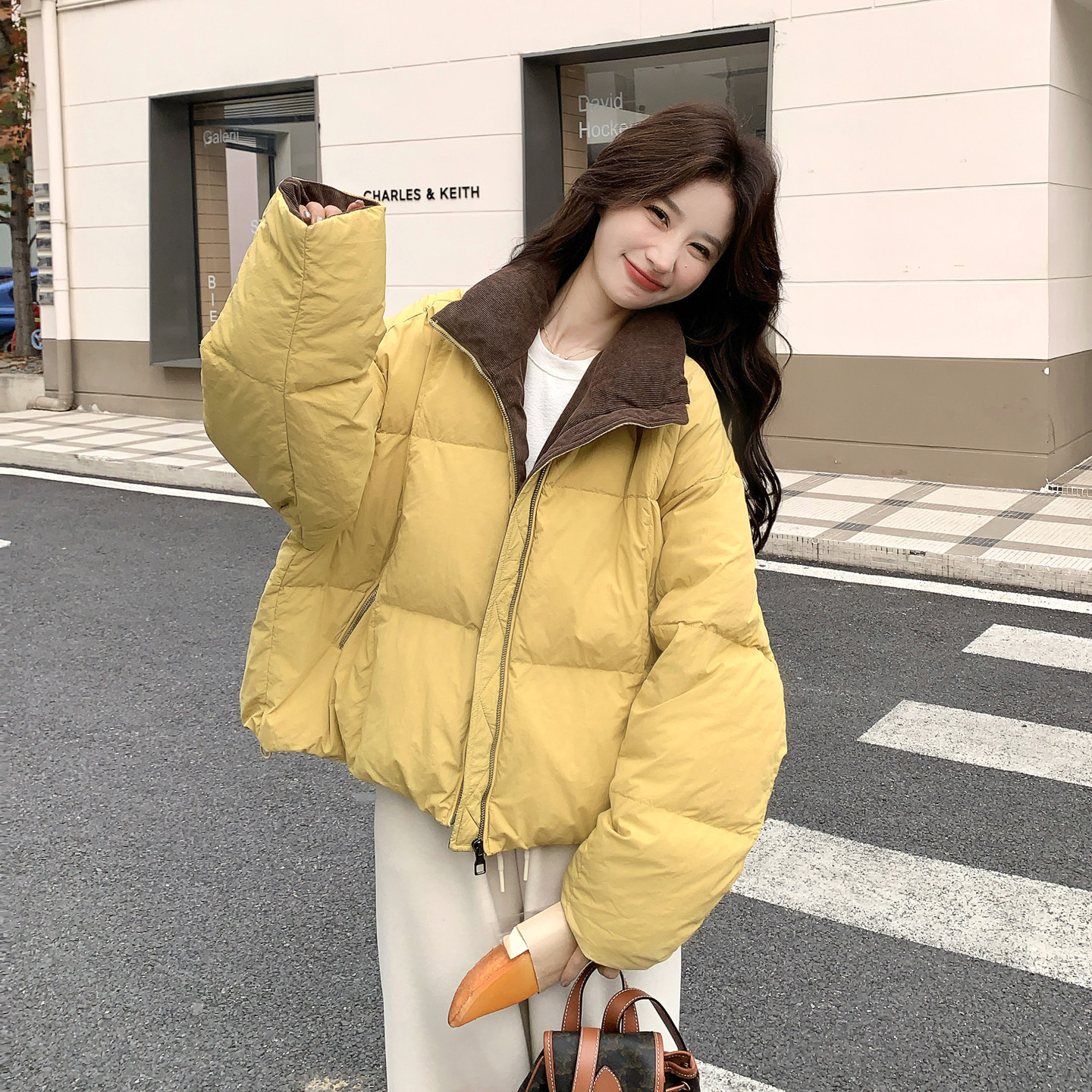 【现货】数据好短款撞色白鸭绒羽绒服P235-K358，女装羽绒服，浙宝128A