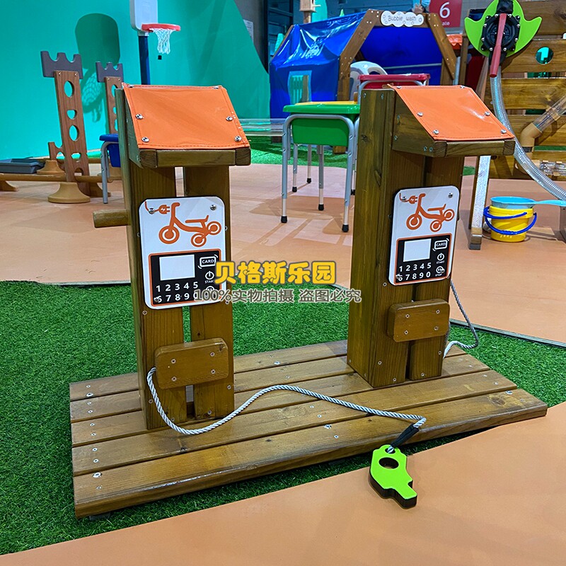 充电装置仿真加油站防腐木儿童