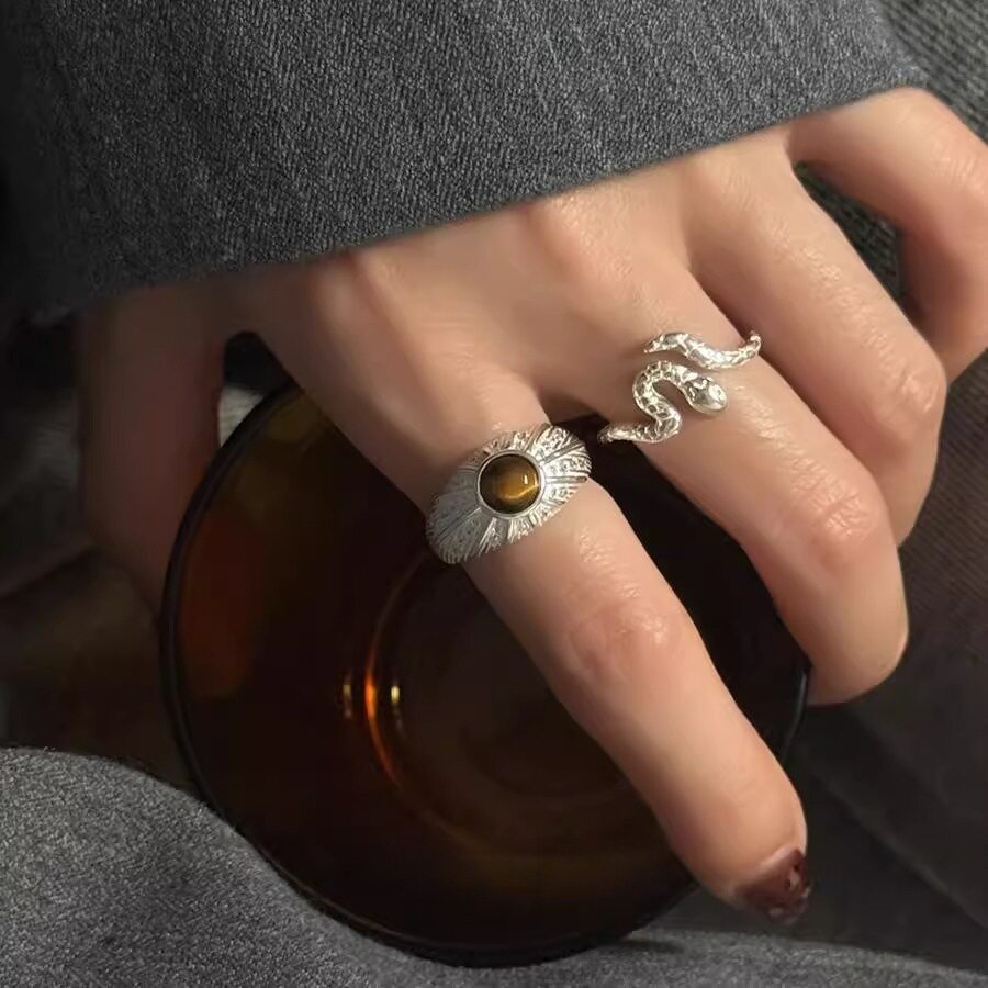 新款S925纯银中古风虎眼石戒戒指/指环