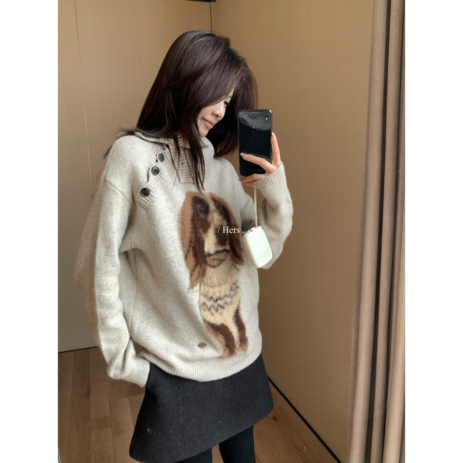 冬上新韩标～简约斜扣门襟设计高领狗狗图案针织保暖毛衣