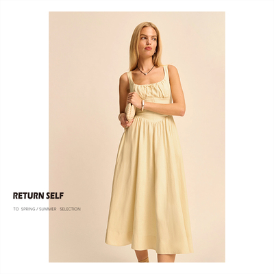 归己法式高级感纯欲风连衣裙