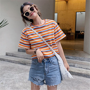 女宽松短款短袖T恤