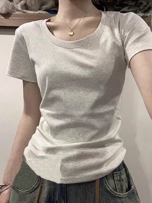 短袖T恤女修身紧身正肩打底衫t韩系美式纯欲设计感小众辣妹上衣服