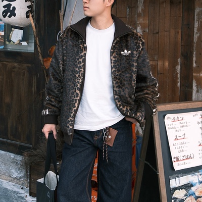Adidas三叶草男女同款针织豹纹印花运动休闲毛毛外套KU9407KU9405