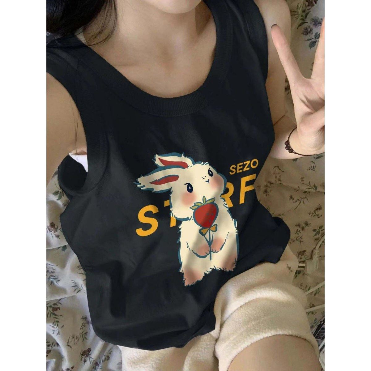 黑色卡通美式篮球运动吊带背心女夏2024新款宽松外穿无袖t恤上衣,女装/女士精品,背心吊带,淘宝优惠券,粉丝福利购,淘宝优惠卷