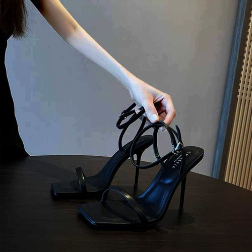 凉鞋女细跟一字扣带2026夏季新款