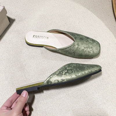 复古平底绒面包头半拖女2026年夏