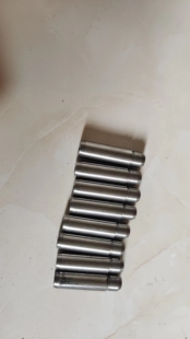 合力 五十铃 杭叉C240气门导管 TCM 进口柴油叉车发动机大修配件