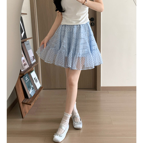 蓝色波点蓬蓬裙女小个子
