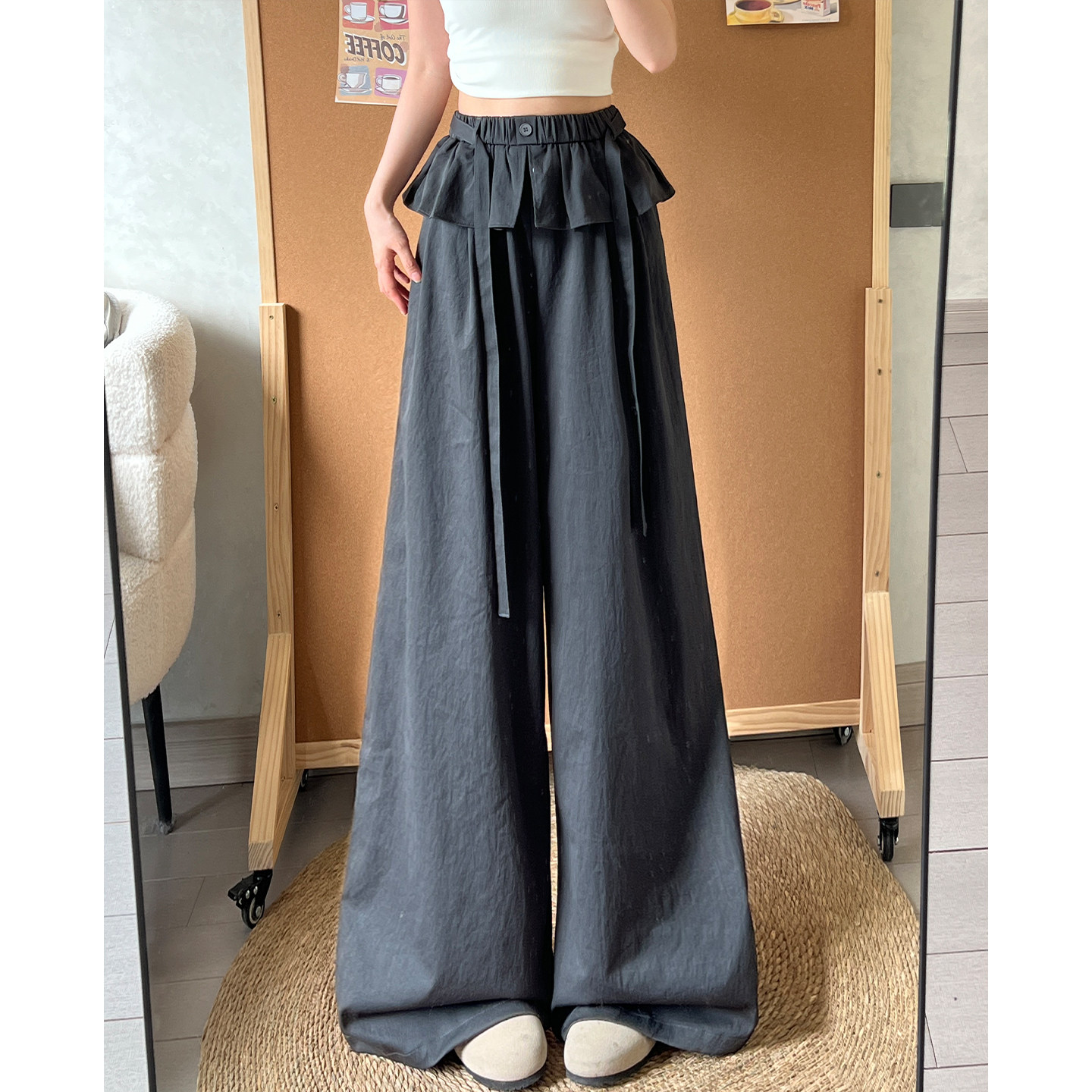 深灰色假两件屁帘百褶抽绳阔腿裤女夏季新款荷叶边宽松显瘦休闲裤