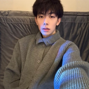 灰色高领开衫毛衣男春秋款韩系慵懒风单排纽扣针织衫cleanfit外套